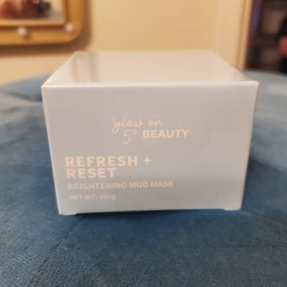 Brightening mud mask - Picture 1 of 1